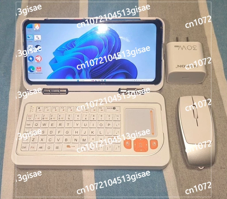 6 Inch Dual Boot Handheld PC | - Retro Gaming Keyboard recension och pris