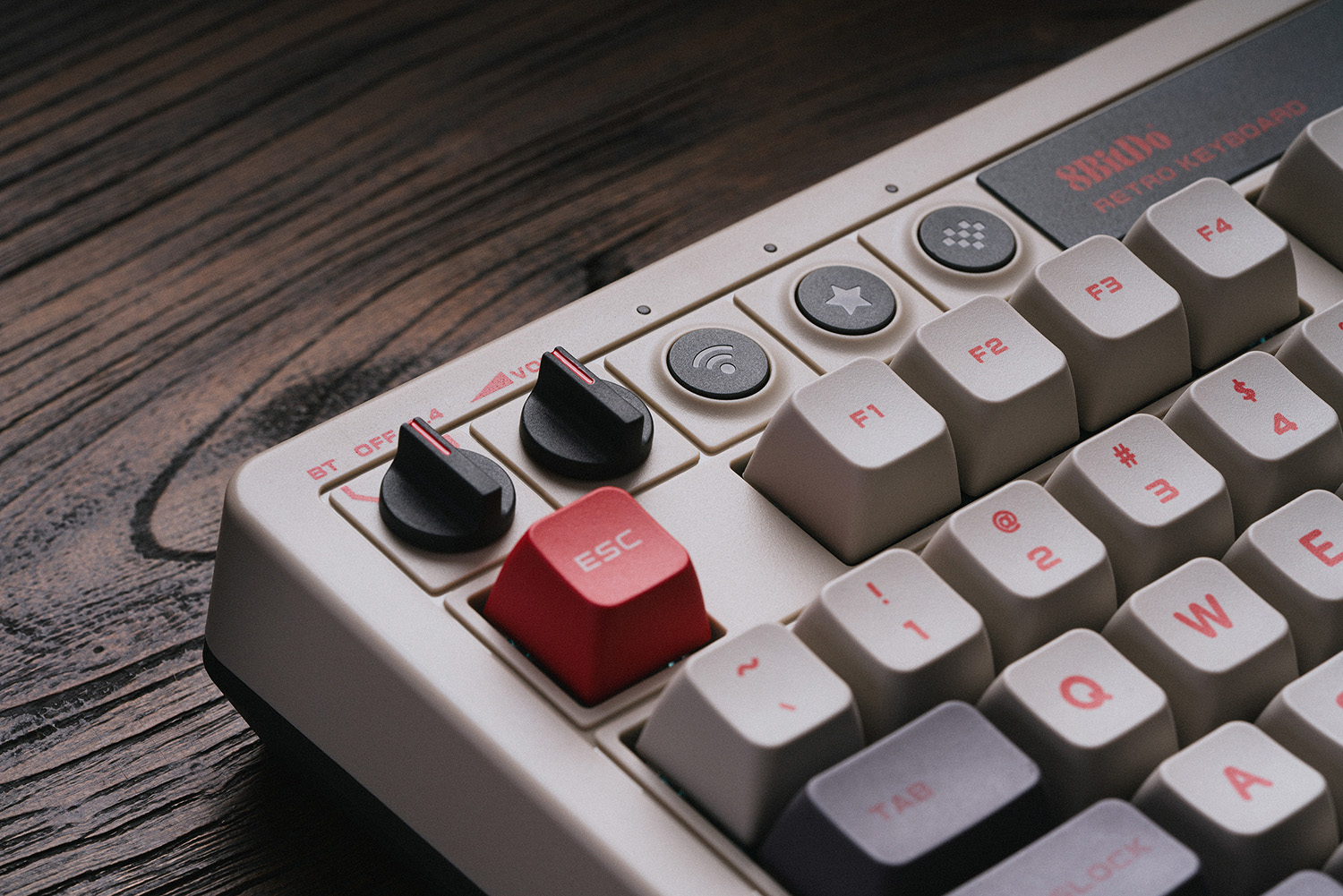 8Bitdo Retro Mechanical Keyboa - Retro Gaming Keyboard recension och pris
